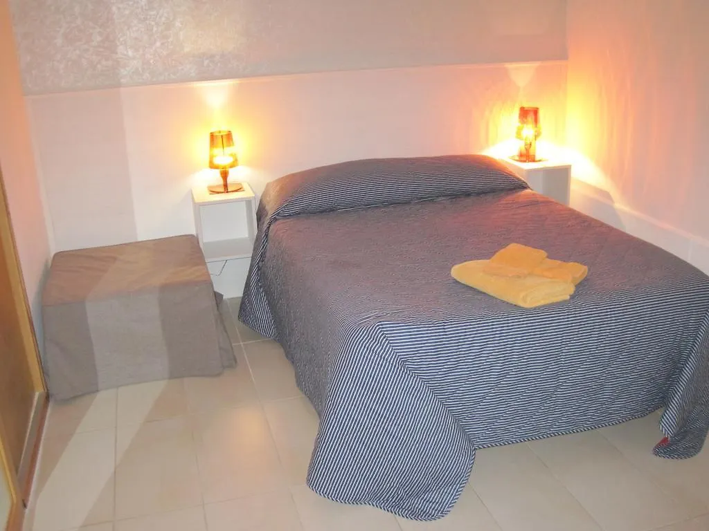 Bed & Breakfast Santos B&B Bari
